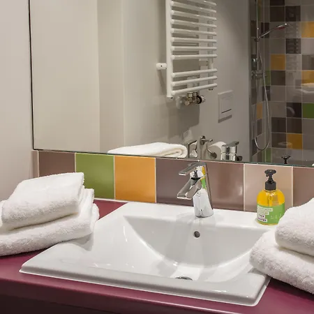 Explorer Hotell