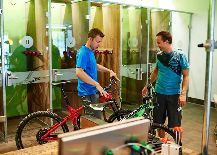 Готель Explorer Бад-Кляйнкірхгайм